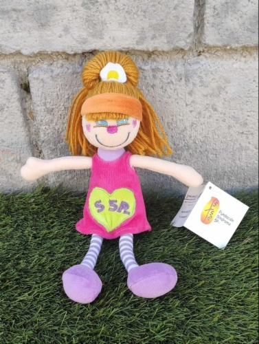 Muñeca Solidaria LILA